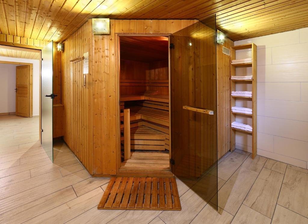Hotel Kaiserpfalz Paderborn Dış mekan fotoğraf